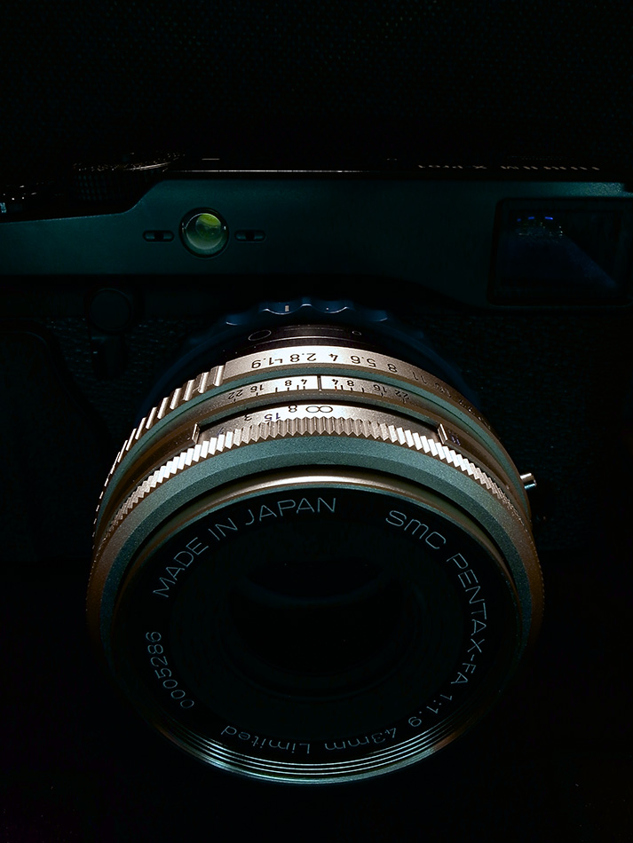 Sthlm, 2013: Fujifilm X-Pro1, Novoflex adaptor and Pentax FA 43mm f1.9 Limited