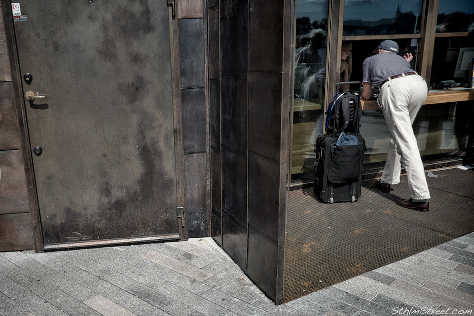 Sthm, 2013: Behind, the scene